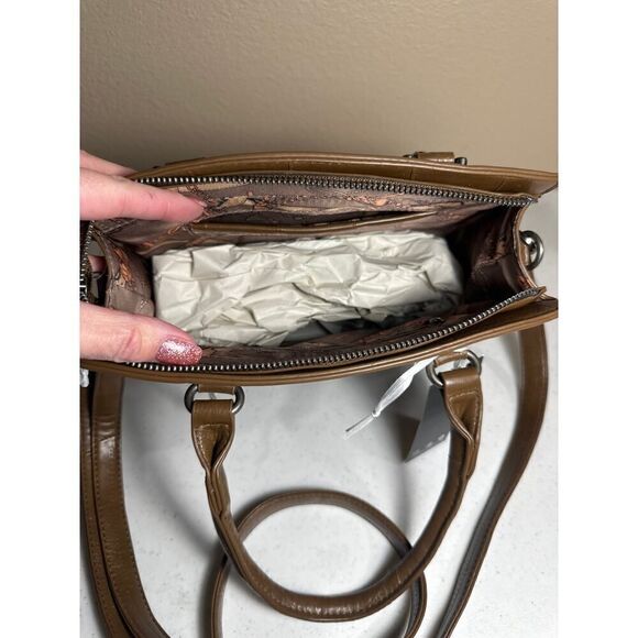 NWT La Terre Fashion Tan Vegan Leather Convertible Crossbody Satchel Purse Bag - Picture 10 of 16